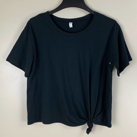 BP Crewneck Knotted Tee Size Large. - Picture 1 of 6